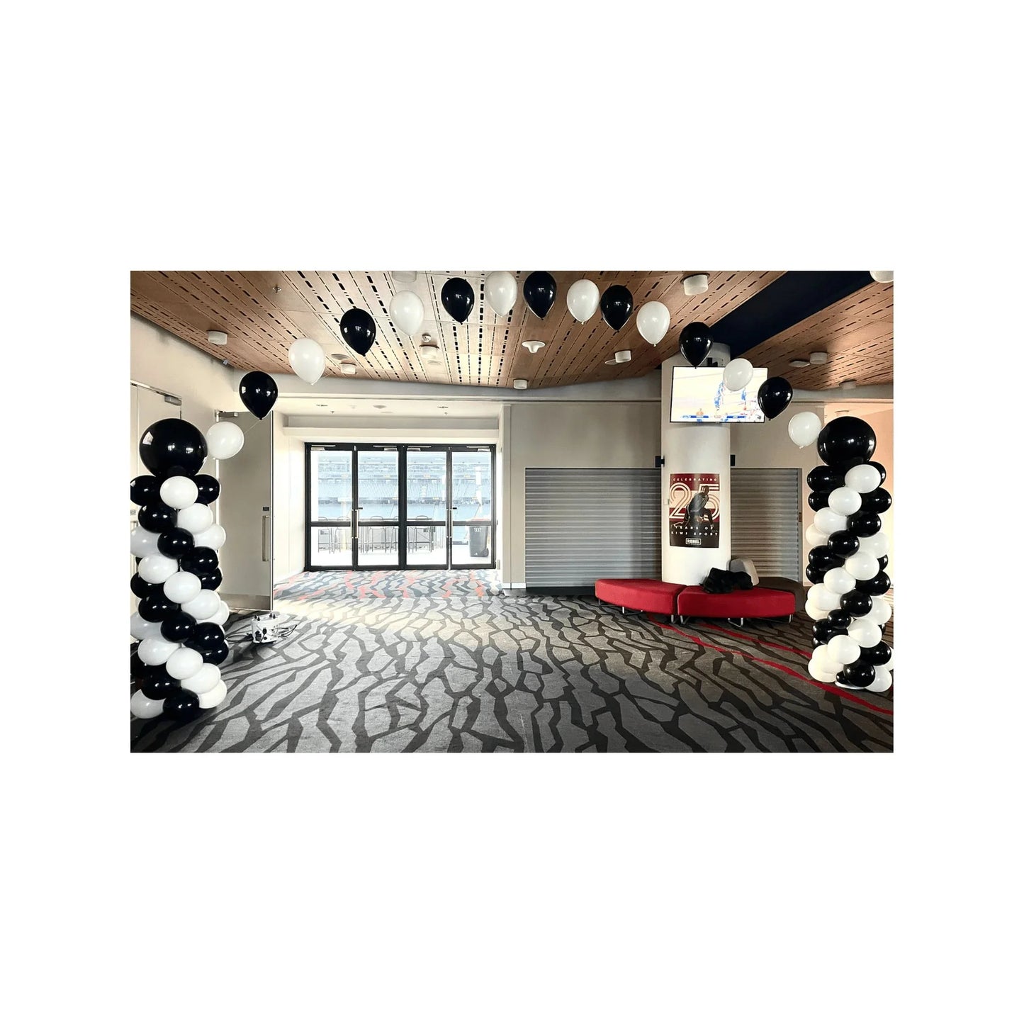 String of Pearl Balloon Arch - Balloonz