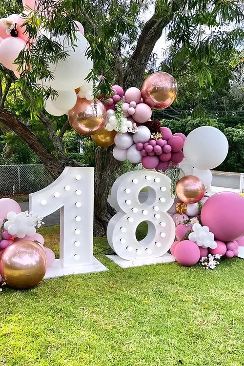 18 Light up numbers and ballon garland floral package