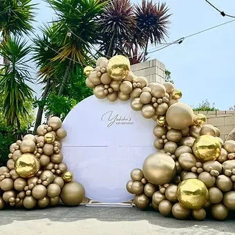 Ultimate gold backdrop - Balloonz