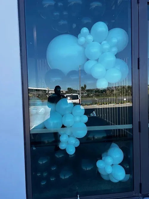 Grand opening balloon garland installed at your location - Balloonz