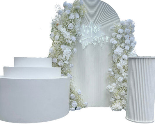 ‘Miss to Mrs’ Backdrop with dessert table and cake table. backdrop hire Balloonz   