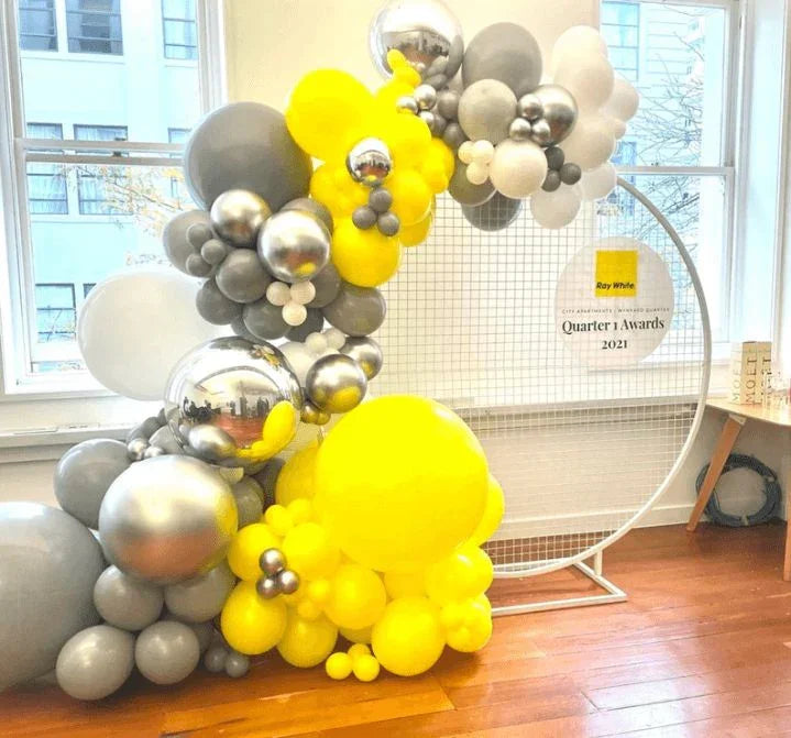 Corporate Round Mesh Balloon Garland Backdrop with Custom Acrylic Sign - Balloonz